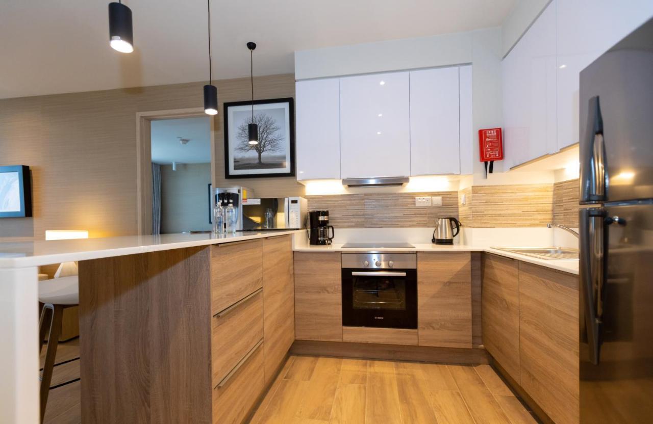 Somerset Westview Ναϊρόμπι Εξωτερικό φωτογραφία