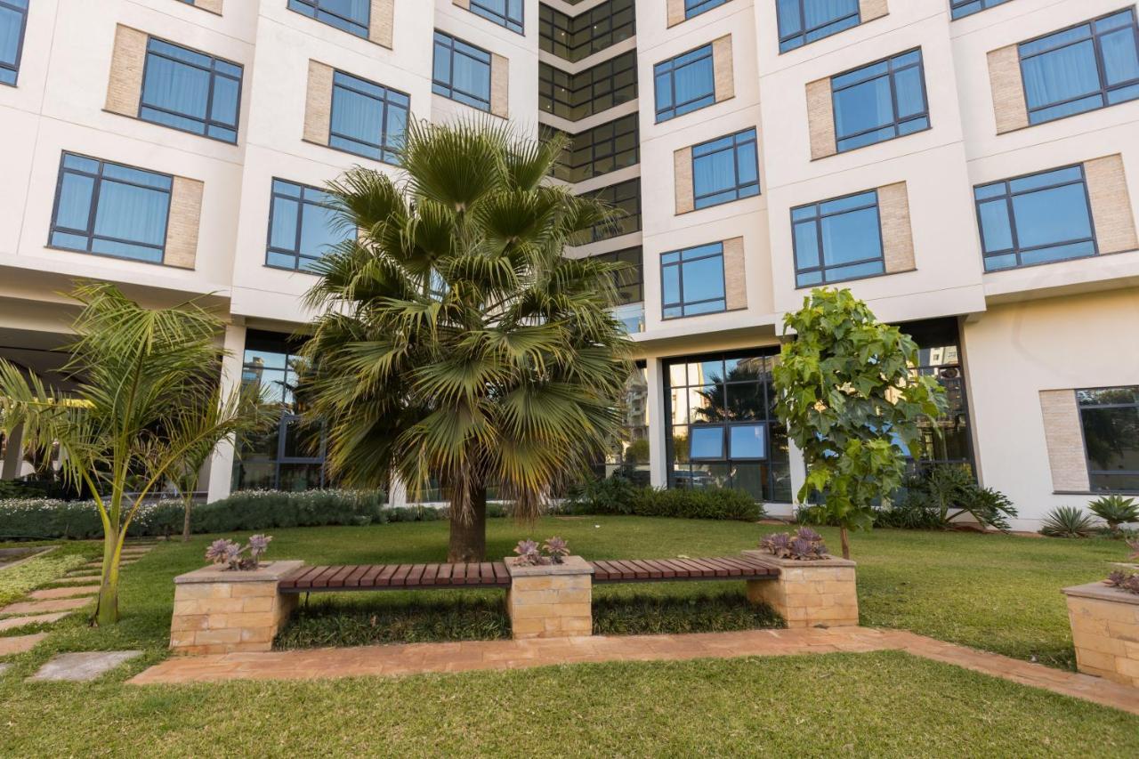 Somerset Westview Ναϊρόμπι Εξωτερικό φωτογραφία